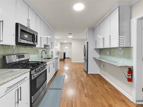 4th image of 1208 67th St