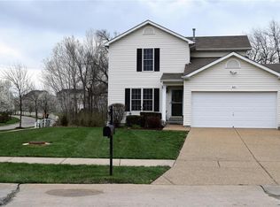 501 Donna Marie Dr, Wentzville, MO 63385