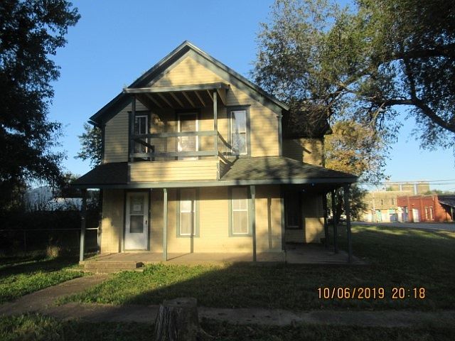 1st image of 519 Logan St