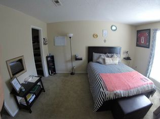 1543 Westmeade Dr, Chesterfield, MO 63017