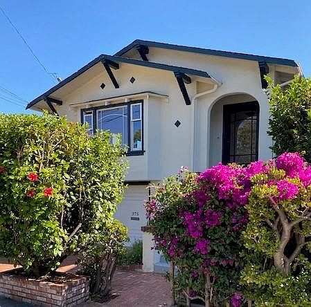 Front view -from sidewalk