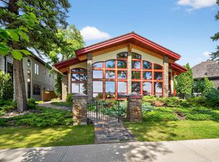 12 Wellington Cres NW, Edmonton, AB