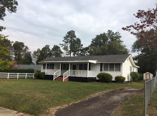 405 Butler St, Saint Matthews, SC 29135