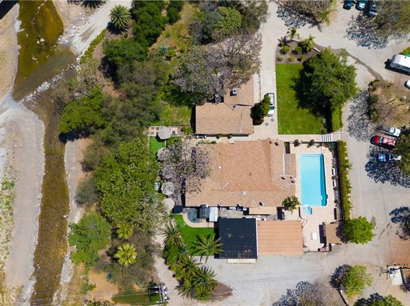 17152 Santiago Canyon Rd, Silverado, CA 92676