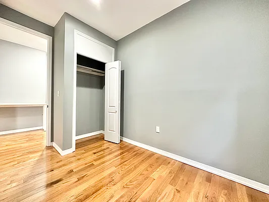 Rented by Keller Williams NYC | media 19