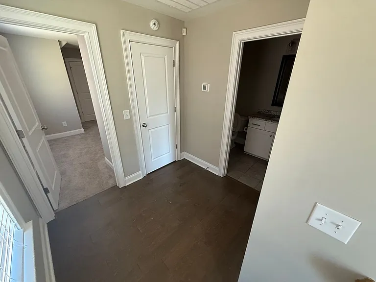 1960 Armistead Ln — Photo 18