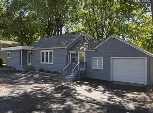 1290 Long Lake Rd, New Brighton, MN 55112