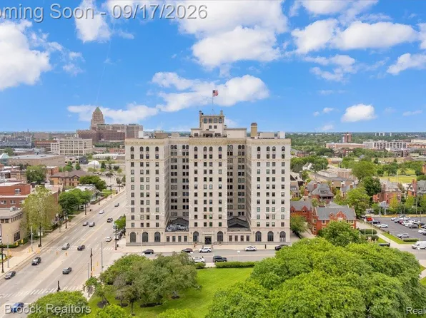 15 E Kirby St APT 820, Detroit, MI 48202