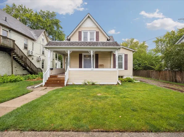 1135 Market St, Dekalb, IL 60115