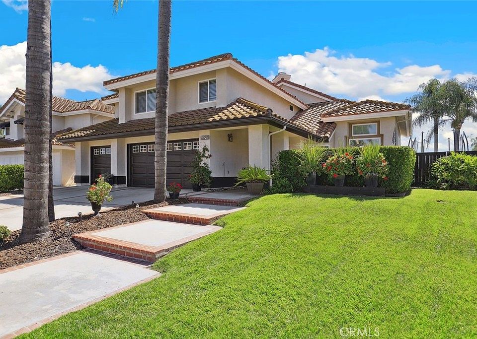 1st image of 41991 Avenida Vista Ladera
