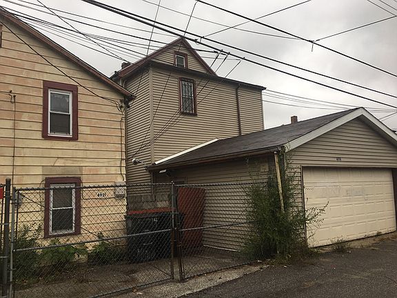 3rd image of 4919 Melville Ave