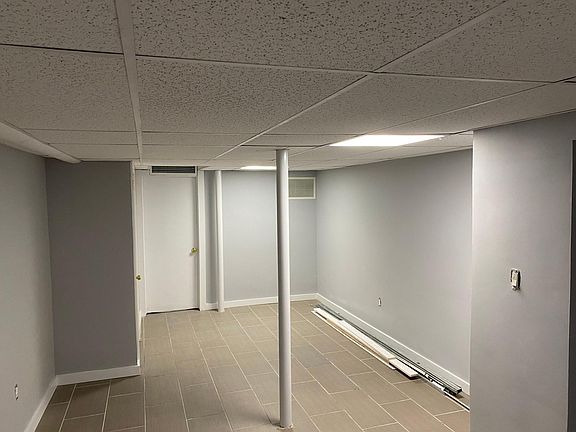 3rd image of 67-49 73rd Pl #Basement