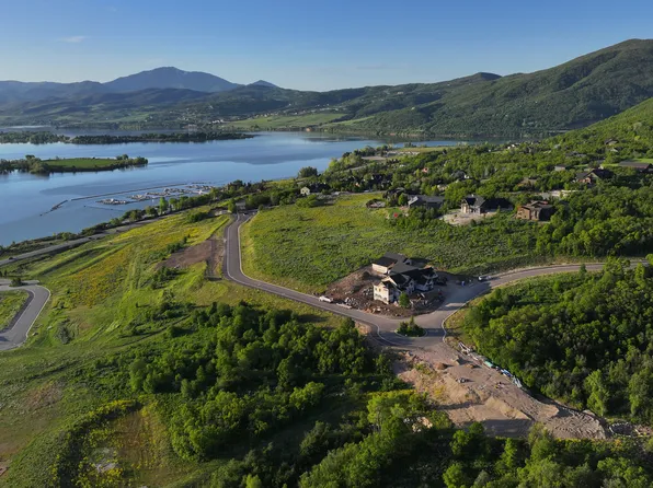 1172 N Valley View Dr, Eden, UT 84310