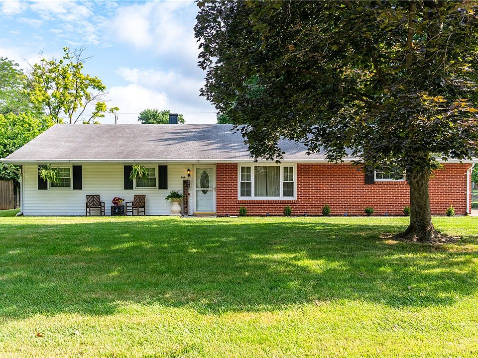 1st image of 561 Brandwynne Ct