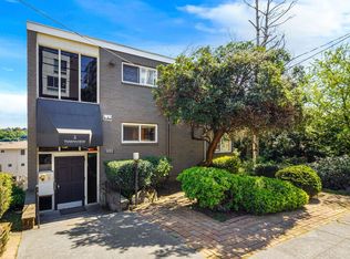1222 Taylor Ave N APT 200, Seattle, WA 98109
