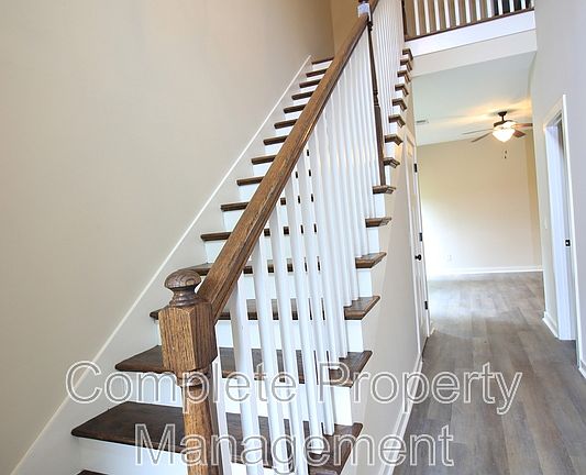 2nd image of 20478 Castle Ridge Rd