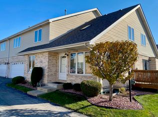 7941 W Tameling Ct, Palos Hills, IL 60465