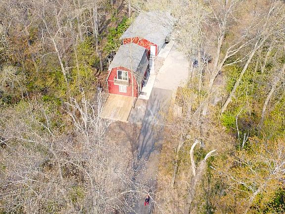 2nd image of 10531 Chippewa Beach Rd NW