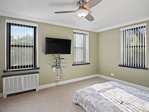 5th image of 32-25 90th St #310