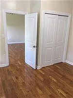 164 Sterling Ave — Photo 2