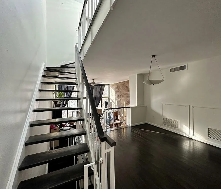 2 bed, 1784 sqft, $4,100 — Photo 2