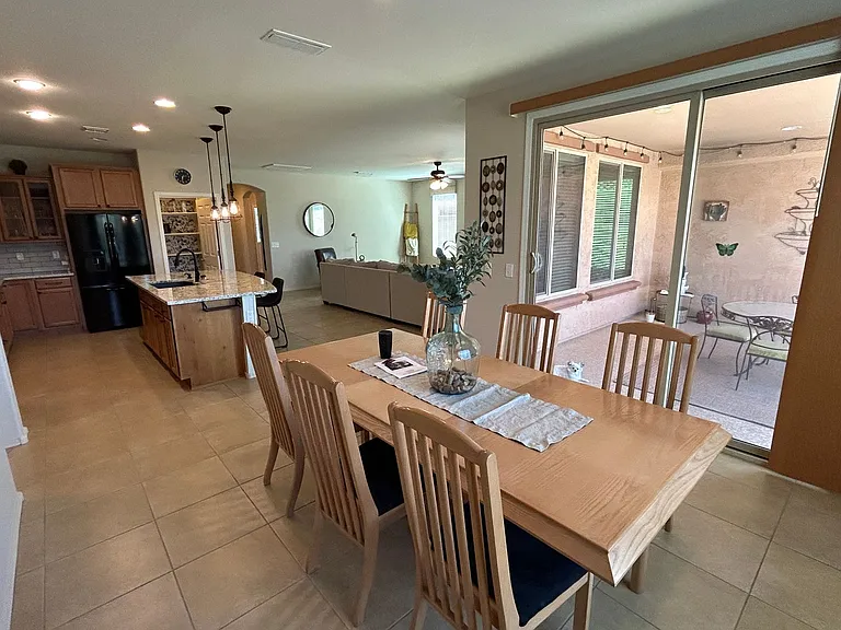 26864 W Piute Ave — Photo 11