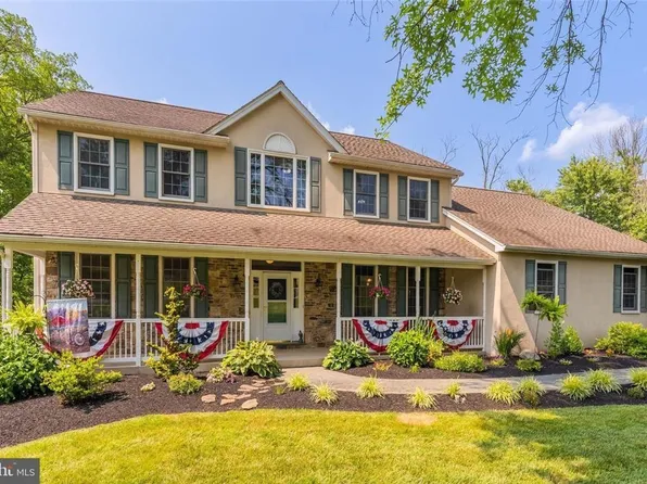 449 Creamery Rd, Telford, PA 18969