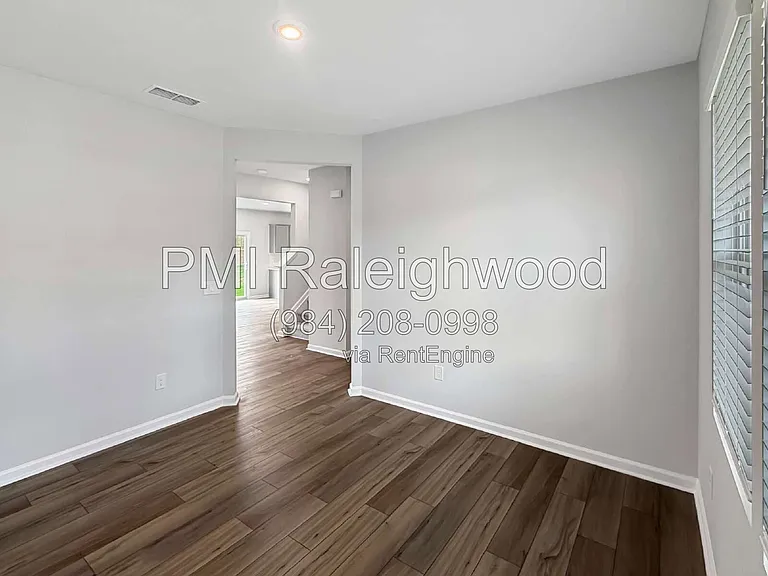 612 Westford Dr — Photo 11