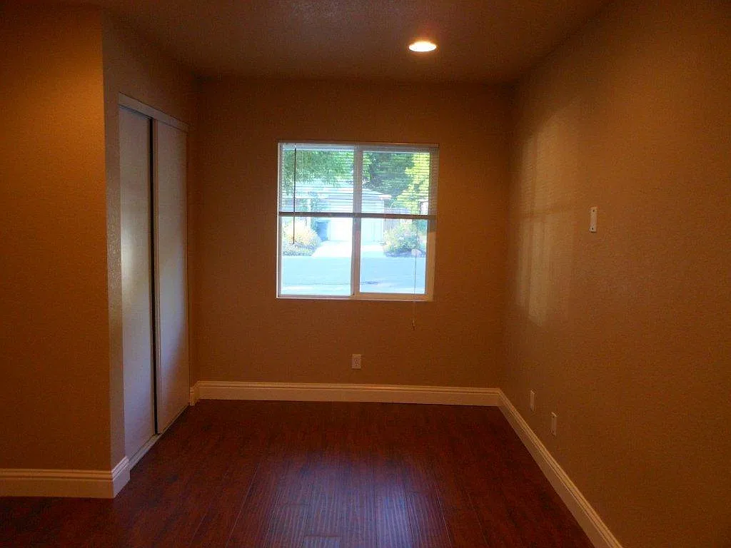 4 bed, $2,790 — Photo 4
