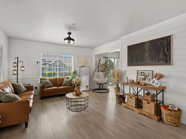 152 S 930th St E, American Fork, UT 84003