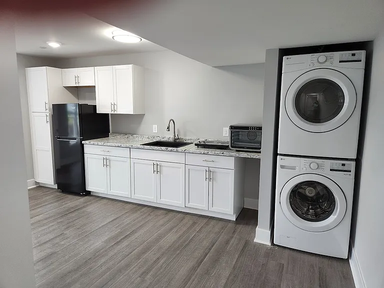 4110 Weston Dr #1 — Photo 2