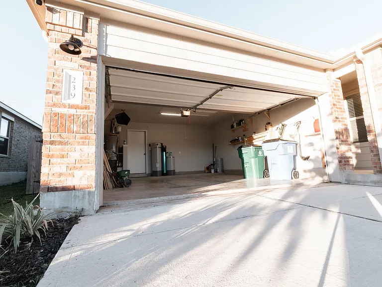 239 Andesite Trl — Photo 27