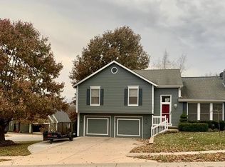 1103 NW 72nd Ter, Kansas City, MO 64118