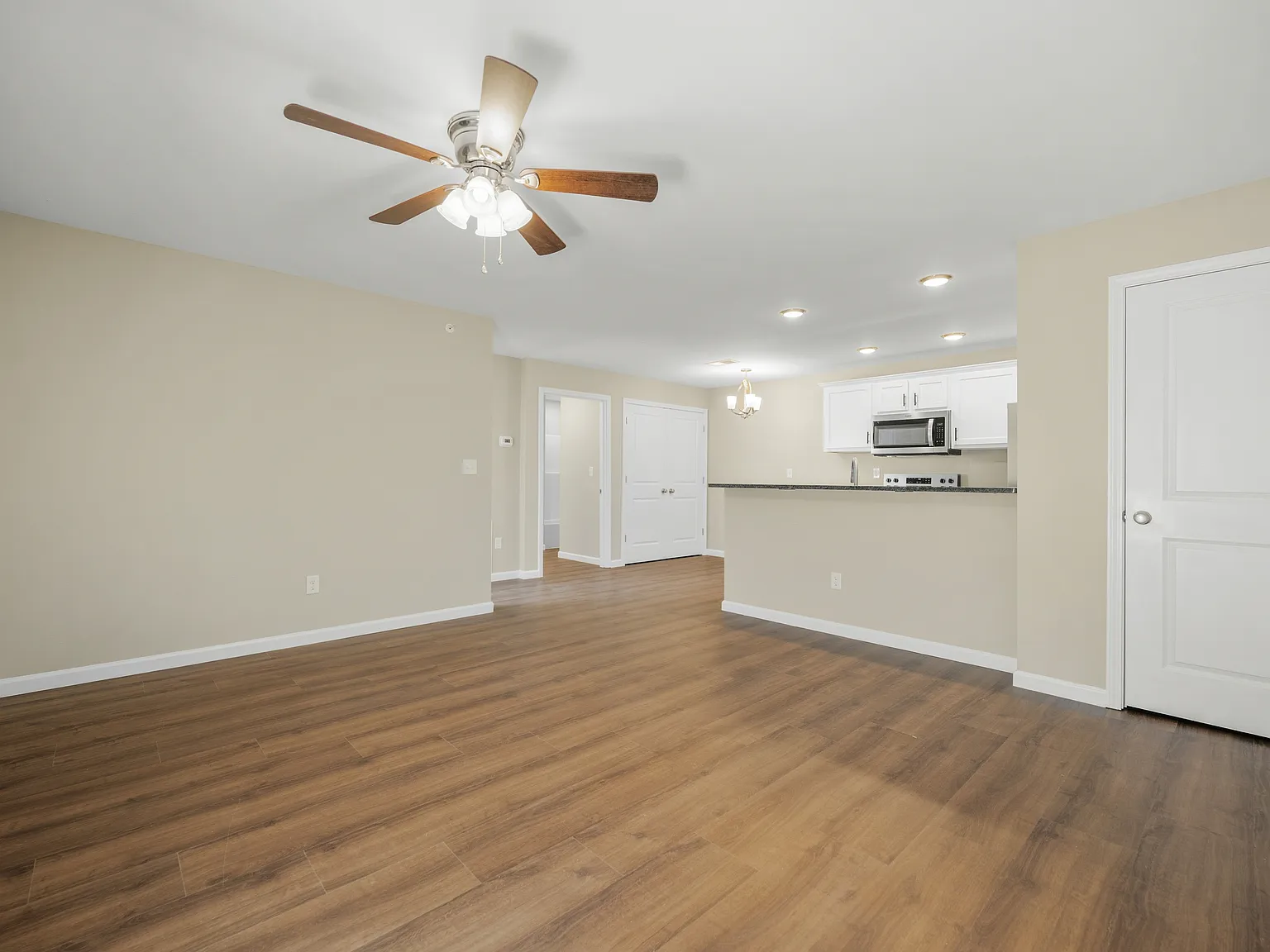 2309 Lantern Ridge Drive - 16 — Photo 3