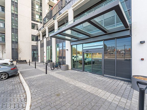 3rd image of 204 Burnhamthorpe Rd E #1309
