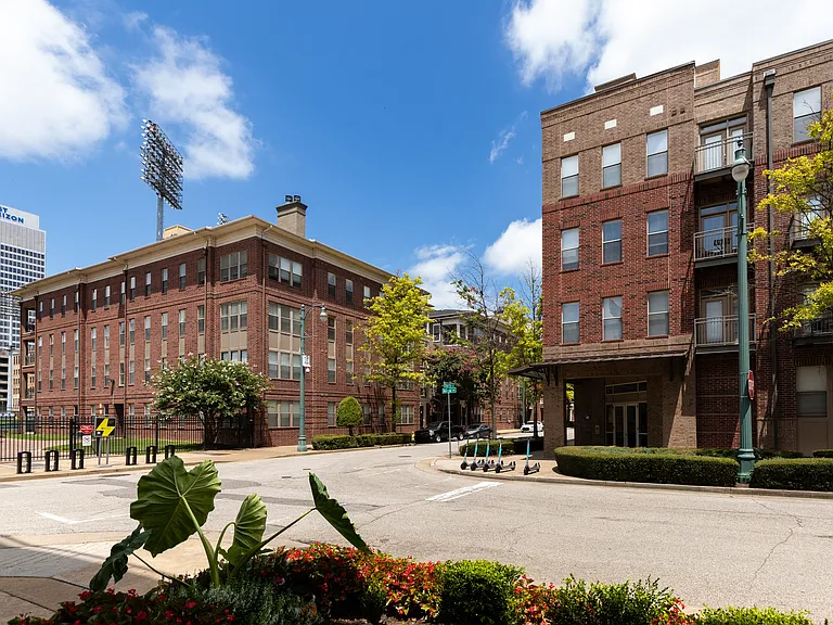 Fielder Square — Photo 40