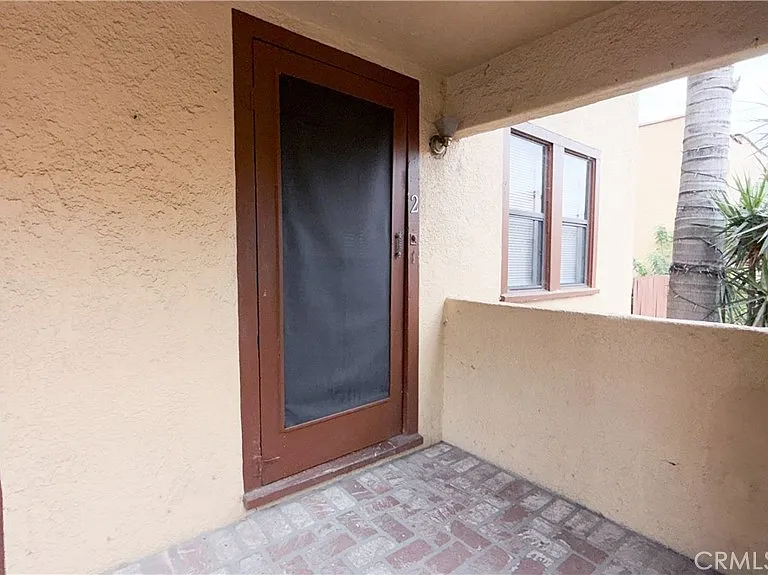 5023 Bakman Ave #2 — Photo 2