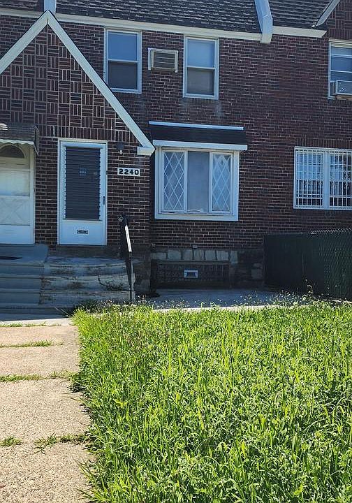 1st image of 2240 Tyson Ave