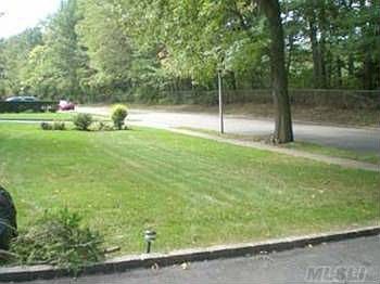 1st image of 39 Whittier Dr