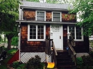 27 Chestnut St, Tenafly, NJ 07670