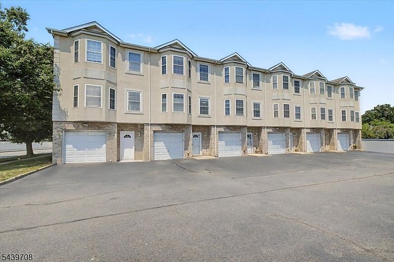 1st image of 66 Terhune Ave #2