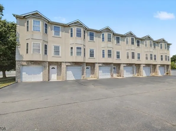 66 Terhune Ave #2, Lodi Boro, NJ 07644