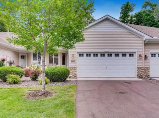 9208 Blackoaks Ln N, Maple Grove, MN 55311