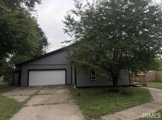 520 Downey Ave, Mishawaka, IN 46544
