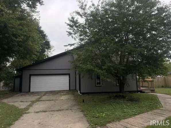 520 Downey Ave, Mishawaka, IN 46544
