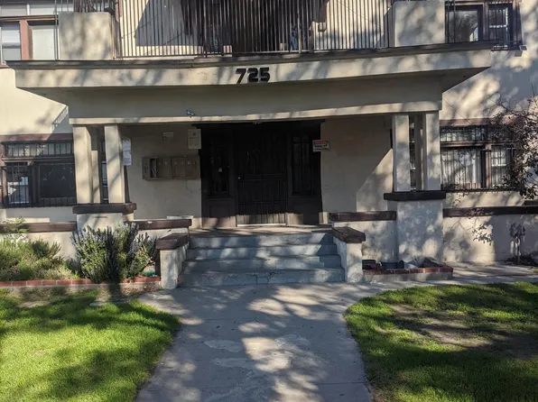 725 W 60th St, Los Angeles, CA