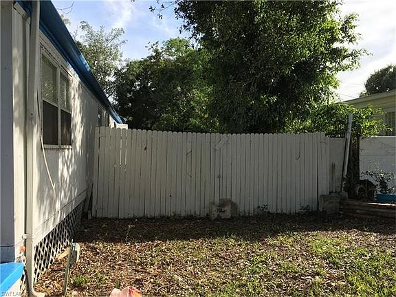 4th image of 10270 Georgia St