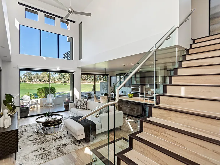 Wow! Gorgeous Townhome with Tons of Natural Light!