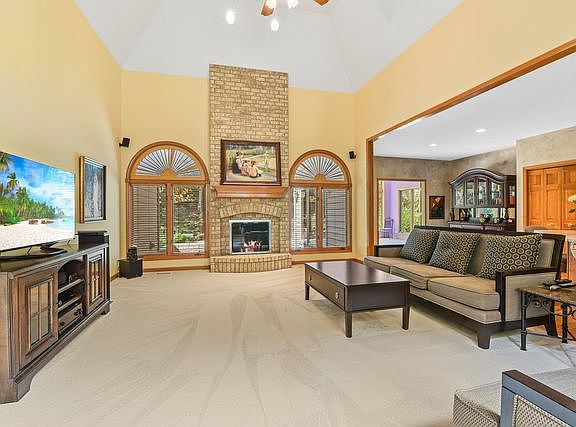 2nd image of 3668 White Eagle Dr