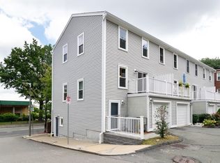 426 Medford St #426, Charlestown, MA 02129